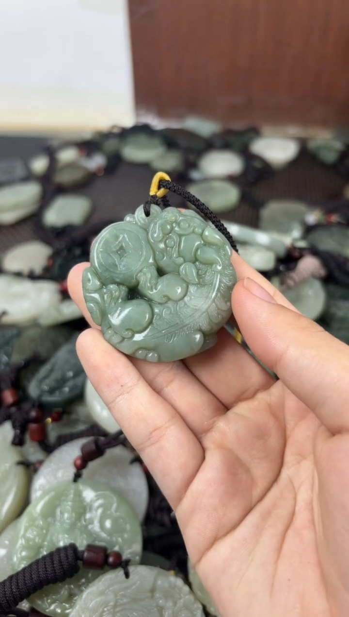 【闪购商品】和田玉颈饰未镶嵌1