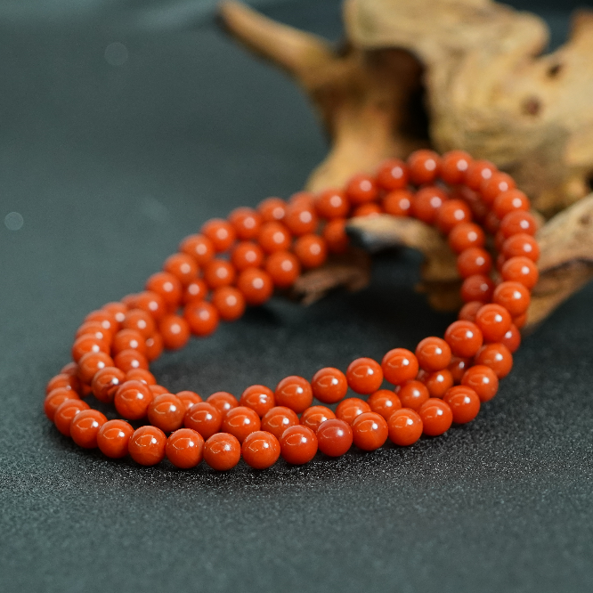 南红佛珠6.5+ AL111104
