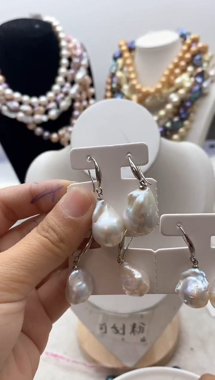 【闪购商品】淡水珍珠颈饰钛钢74