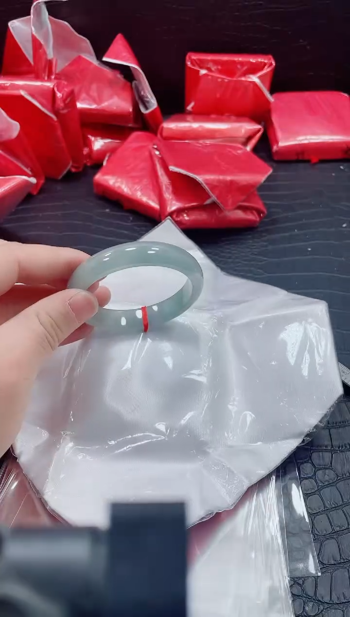 非金属无小哥250号手镯57.5圈口