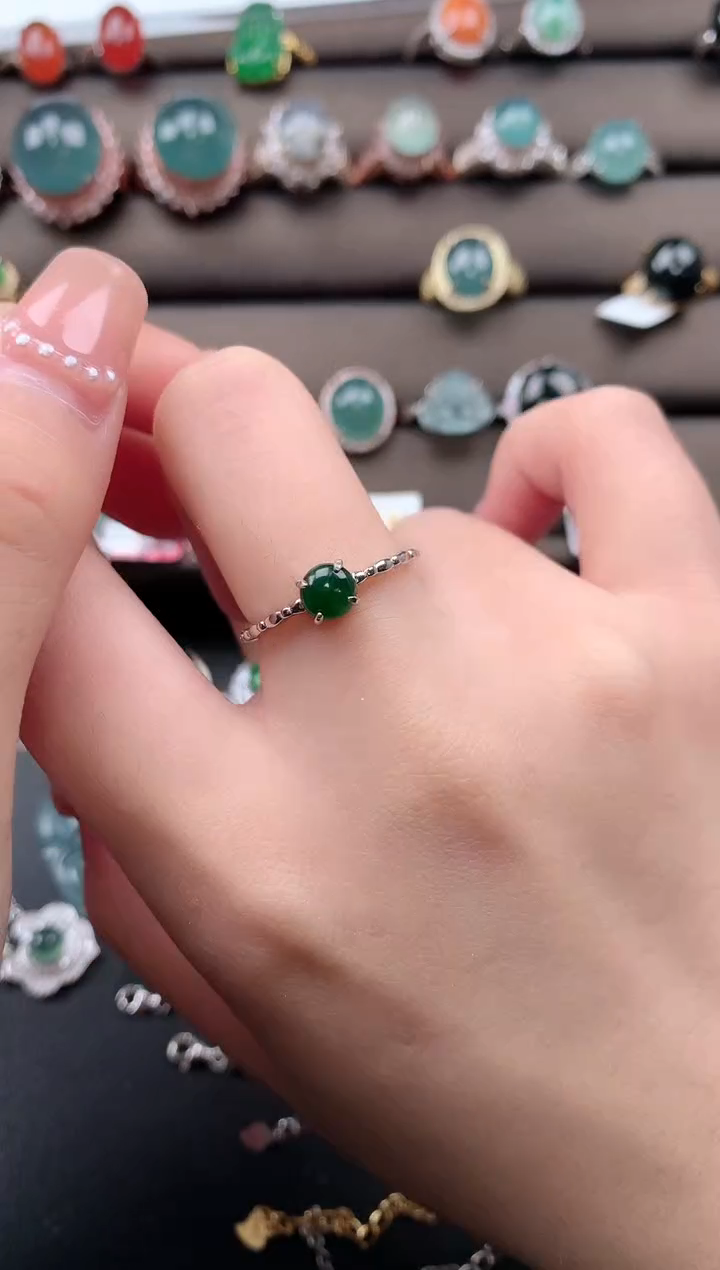 【闪购商品】翡翠戒指银S925镶嵌52141