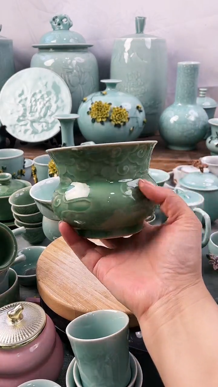 【闪购商品】特价 微瑕 慧仙青瓷