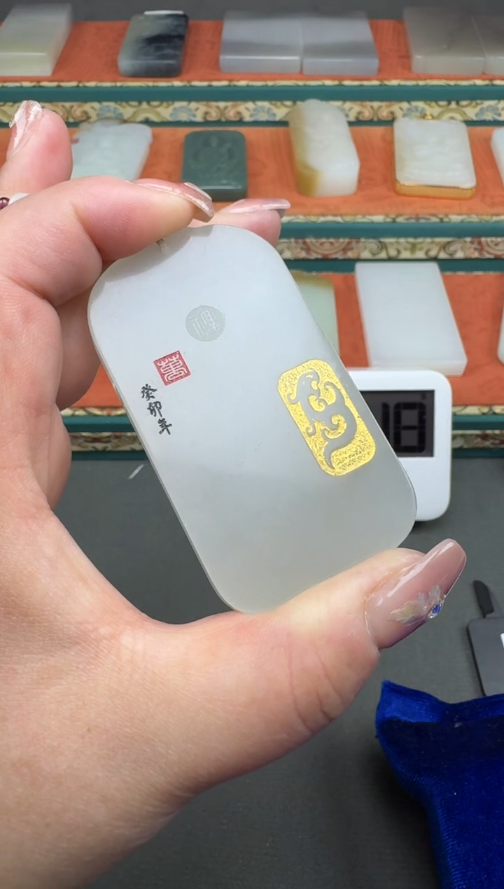 【闪购商品】和田玉颈饰未镶嵌姗姗