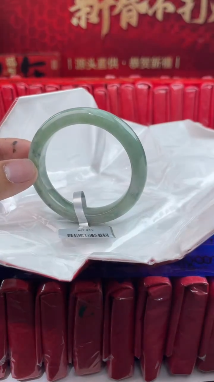 【闪购商品】翡翠手镯未镶嵌2翡翠手镯（微瑕）