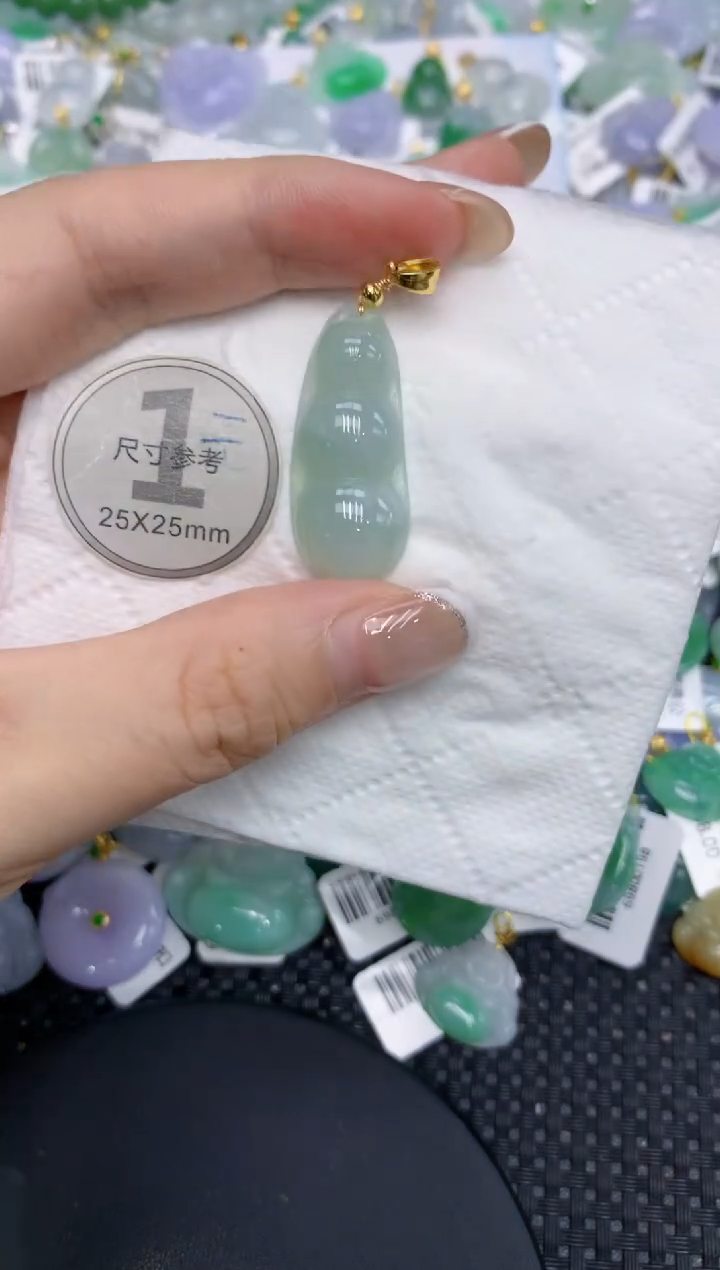 颈饰未镶嵌翡翠11111111