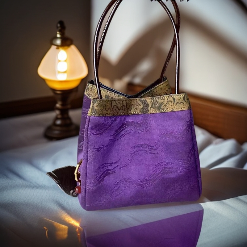 【格一专属】 2025新款百搭纯牛皮拼接香云纱手提包女款真皮丝绸