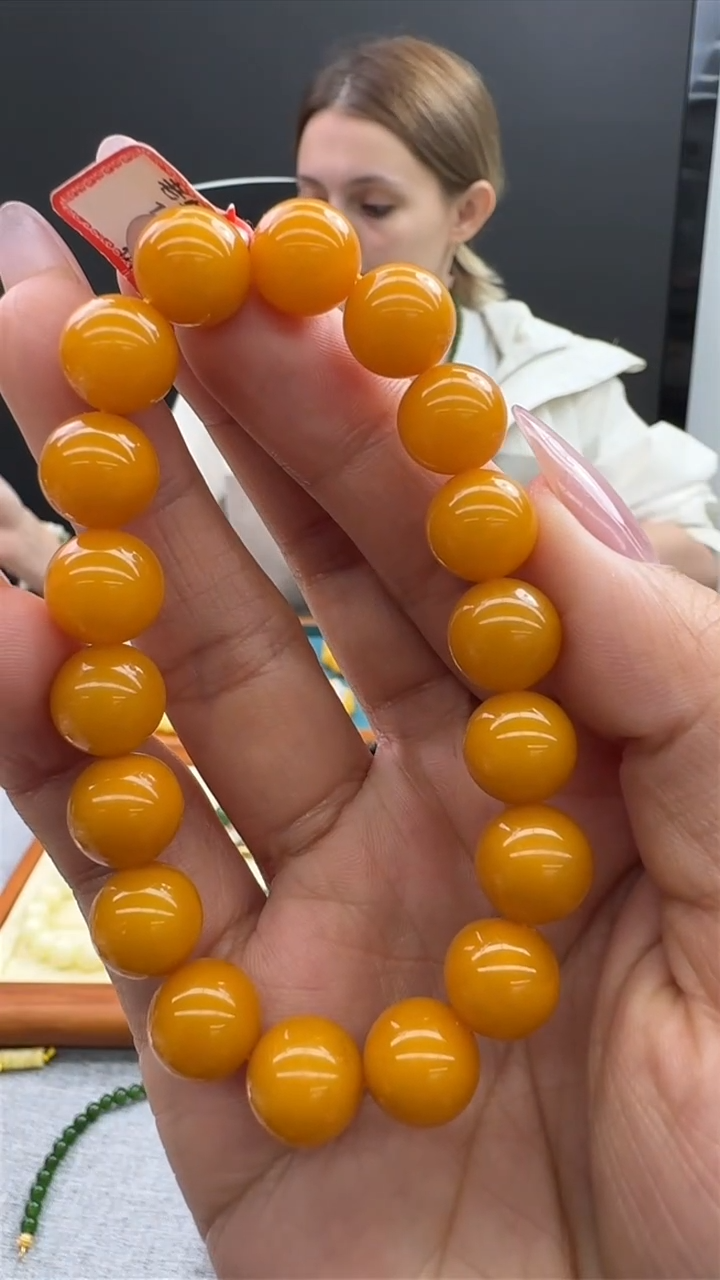 【闪购商品】琥珀手串未镶嵌588秒拍号