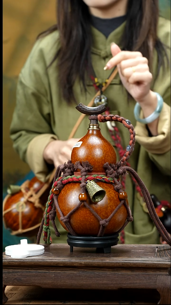 YZ021复古网兜款天然酒葫芦（一物一拍）