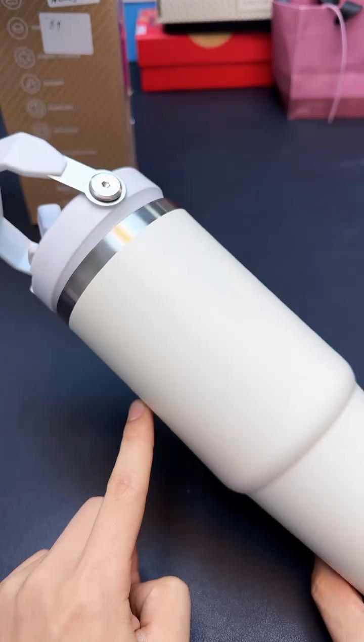 【闪购商品】瓷片全新正品一件不留@@WE237