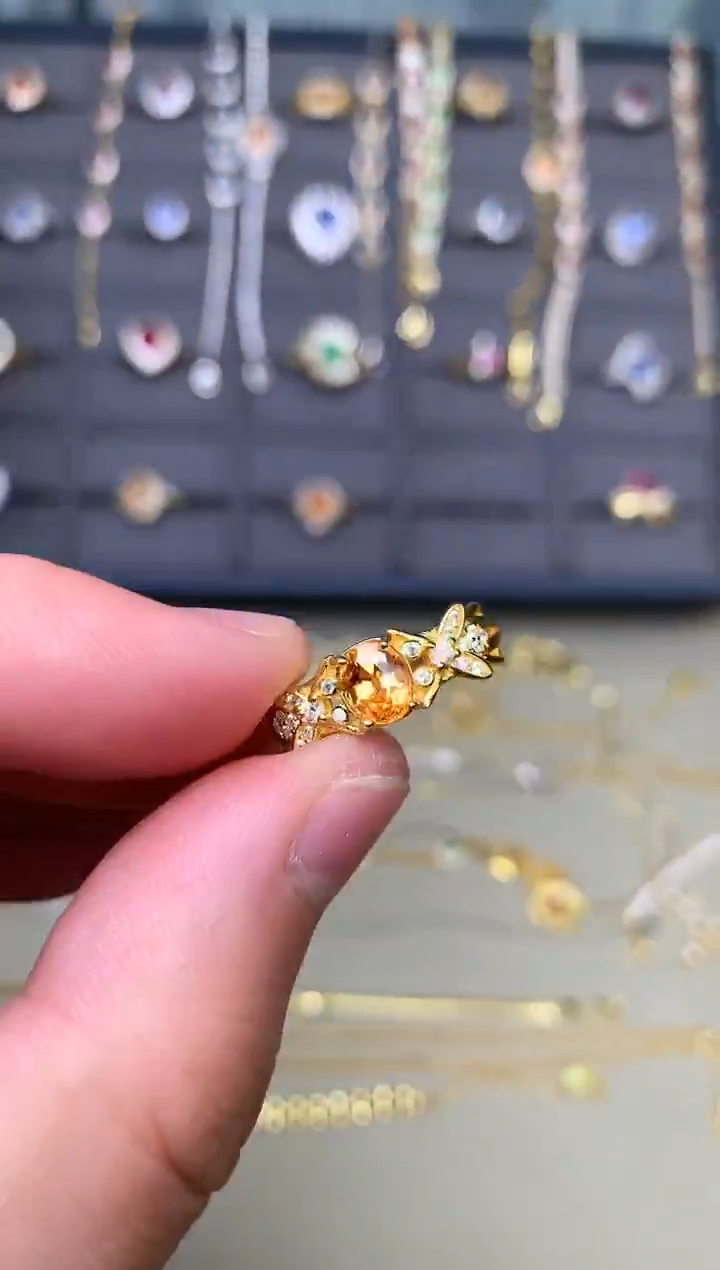 银S925镶嵌戒指石榴石（芬达石）戒指