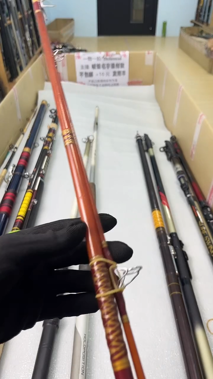 立*孤品微瑕，以直播间介绍为准，加10元发顺丰。