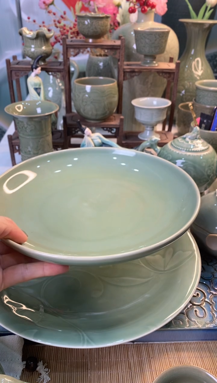 【闪购商品】b000002】8英寸素面盘】微瑕1只