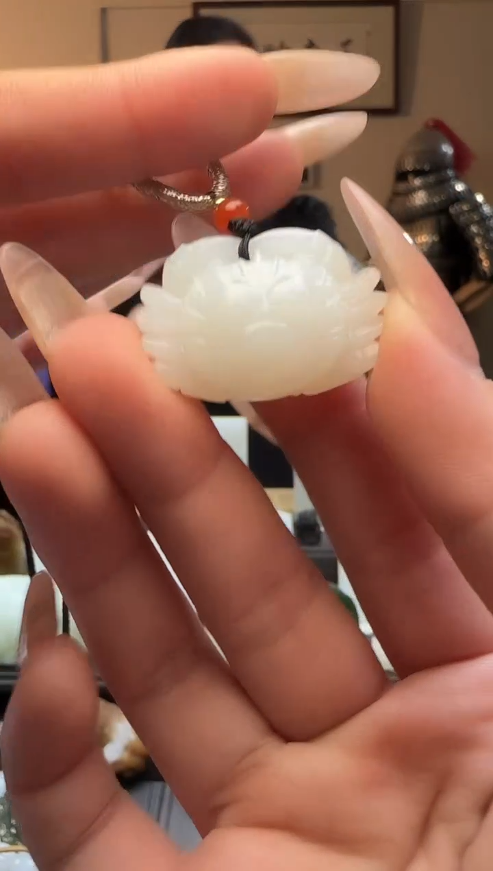 【闪购商品】和田玉螃蟹未镶嵌吊坠