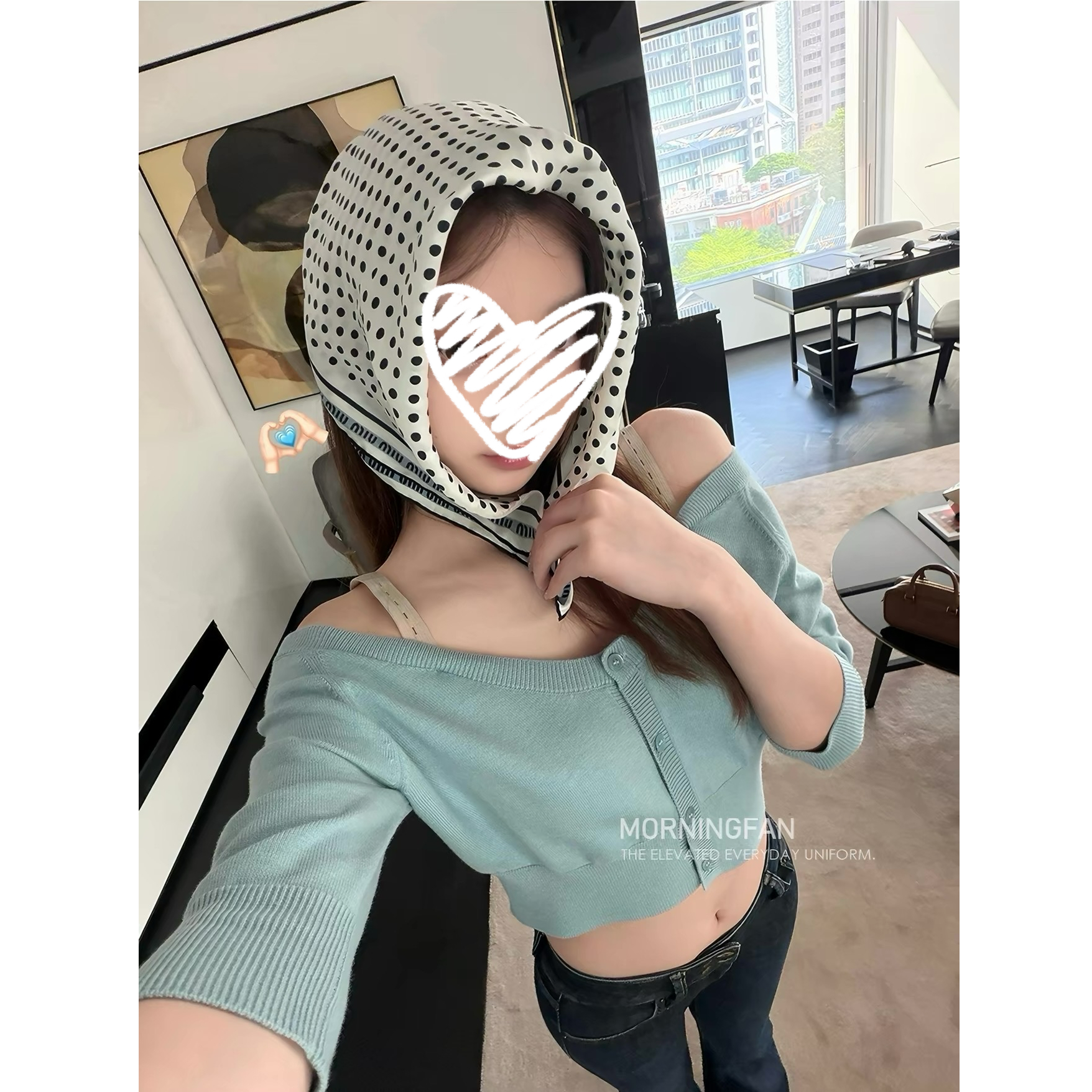 【她很漂亮】美女松弛设计感上衣
