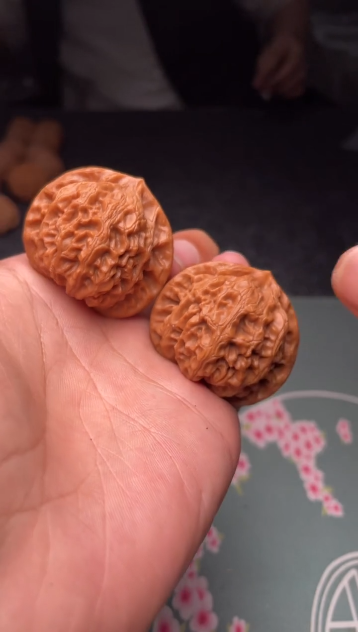 把件文玩核桃a204   宫灯   40尺