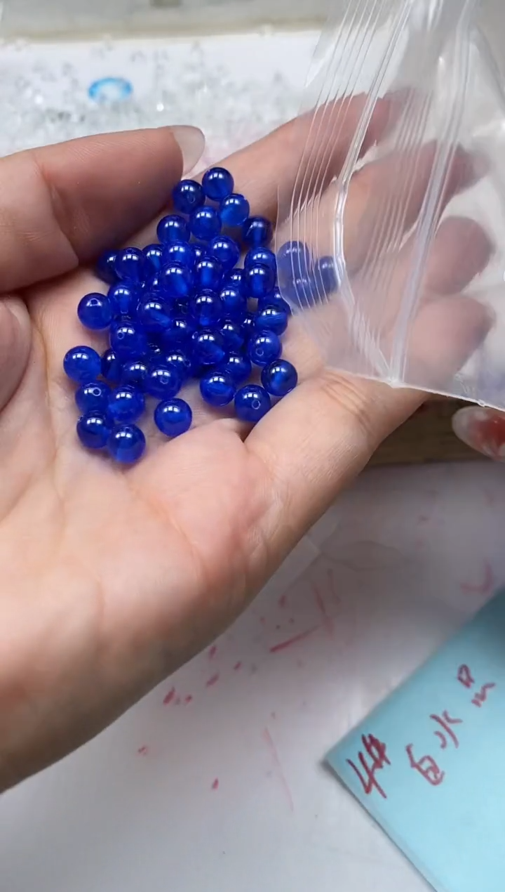 裸石未镶嵌红宝石和*鸽B2133 蓝宝石6mm3个10元