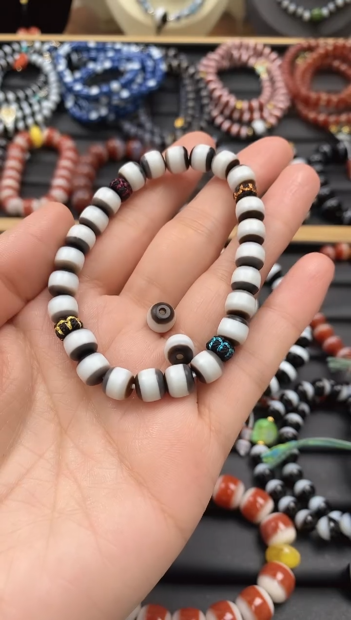 【闪购商品】玛瑙/玉髓手串未镶嵌手串