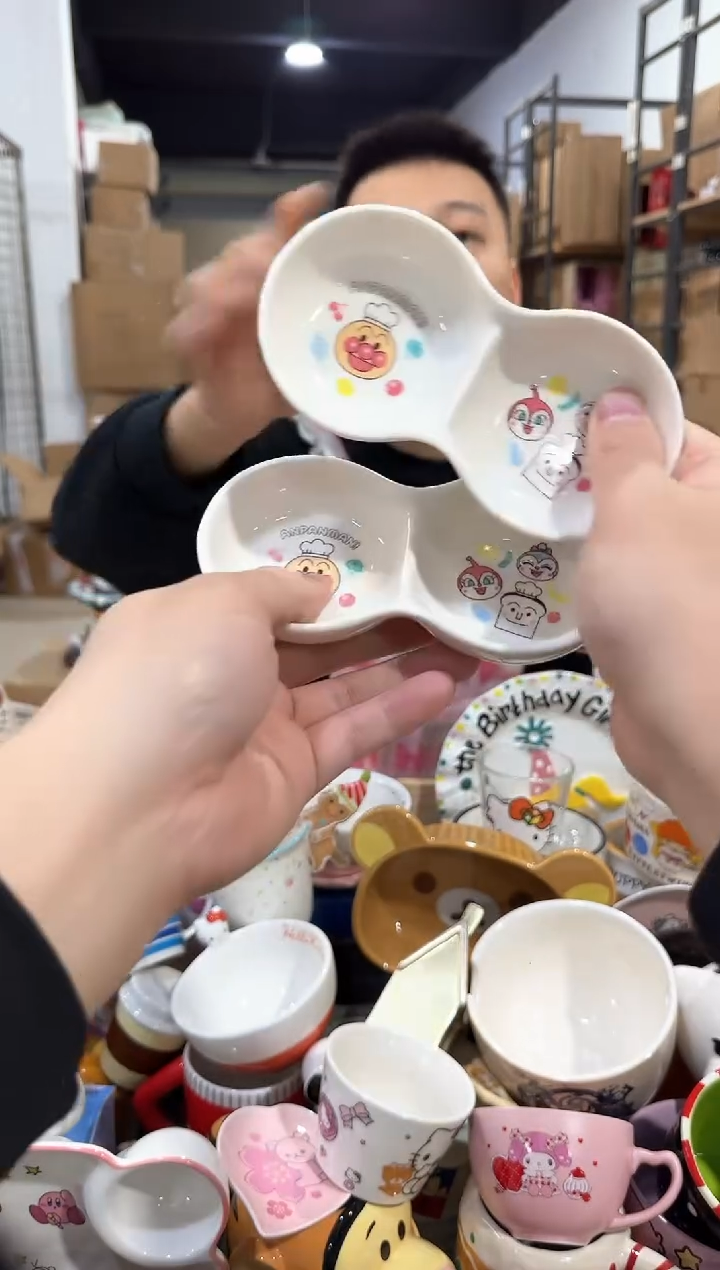 瓷片面包超人花生蘸料碟2件套