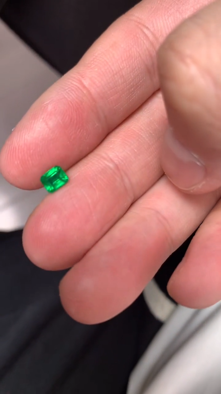 【闪购商品】祖母绿裸石未镶嵌1