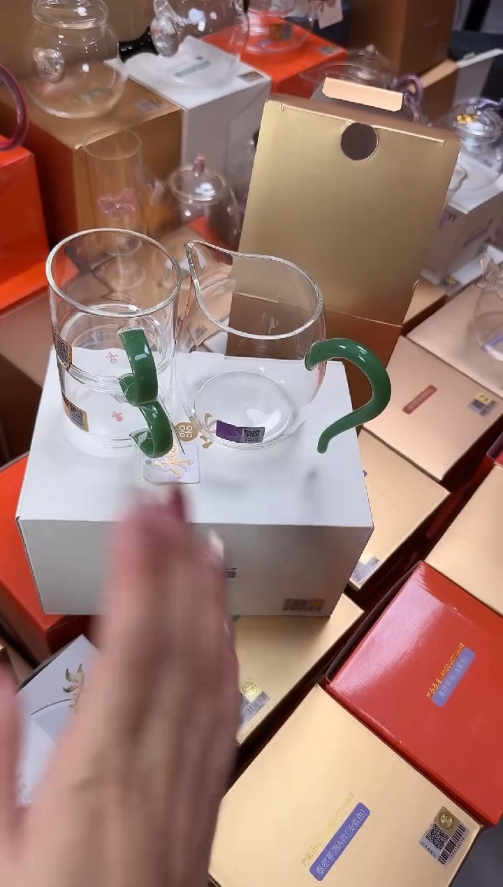 @@禾器晶彩慕然翡翠玉+逸杯翡翠玉2只