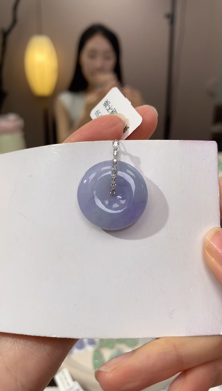 翡翠18K金镶嵌颈饰天然缅甸a货翡翠