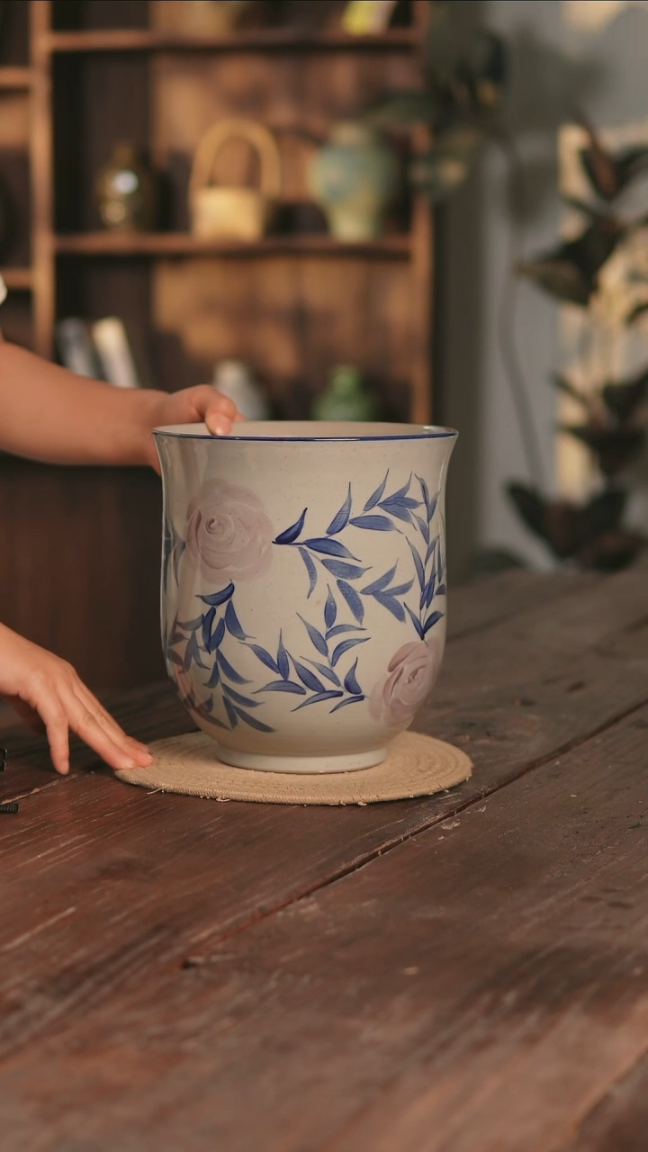 摆件13-159高23口20误差2无孔