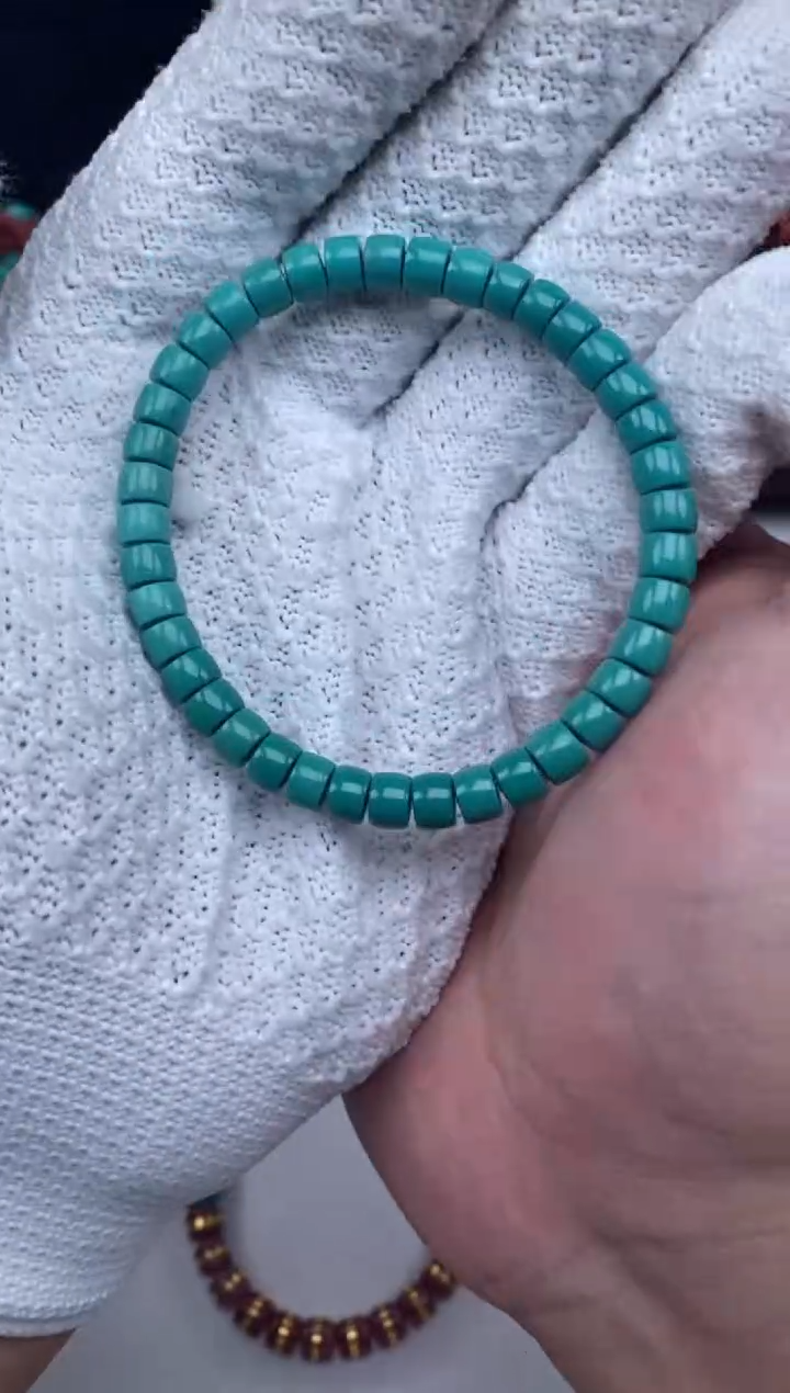 【闪购商品】绿松石手串未镶嵌绿松石手串