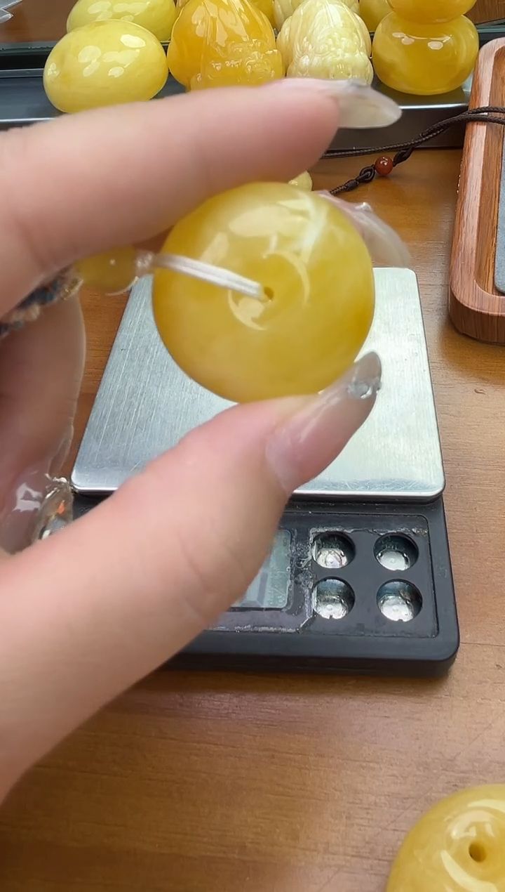 裸石琥珀未镶嵌琥珀蜜蜡吊坠