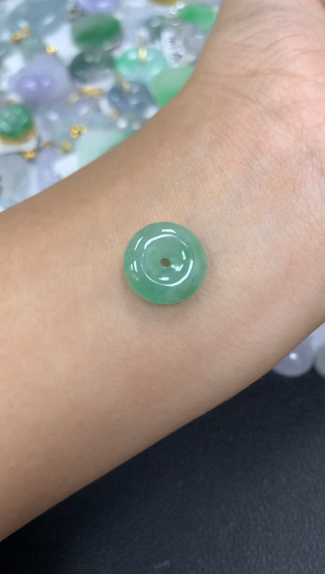 颈饰未镶嵌翡翠a货假一赔三支持复检百元上9元证书费自理