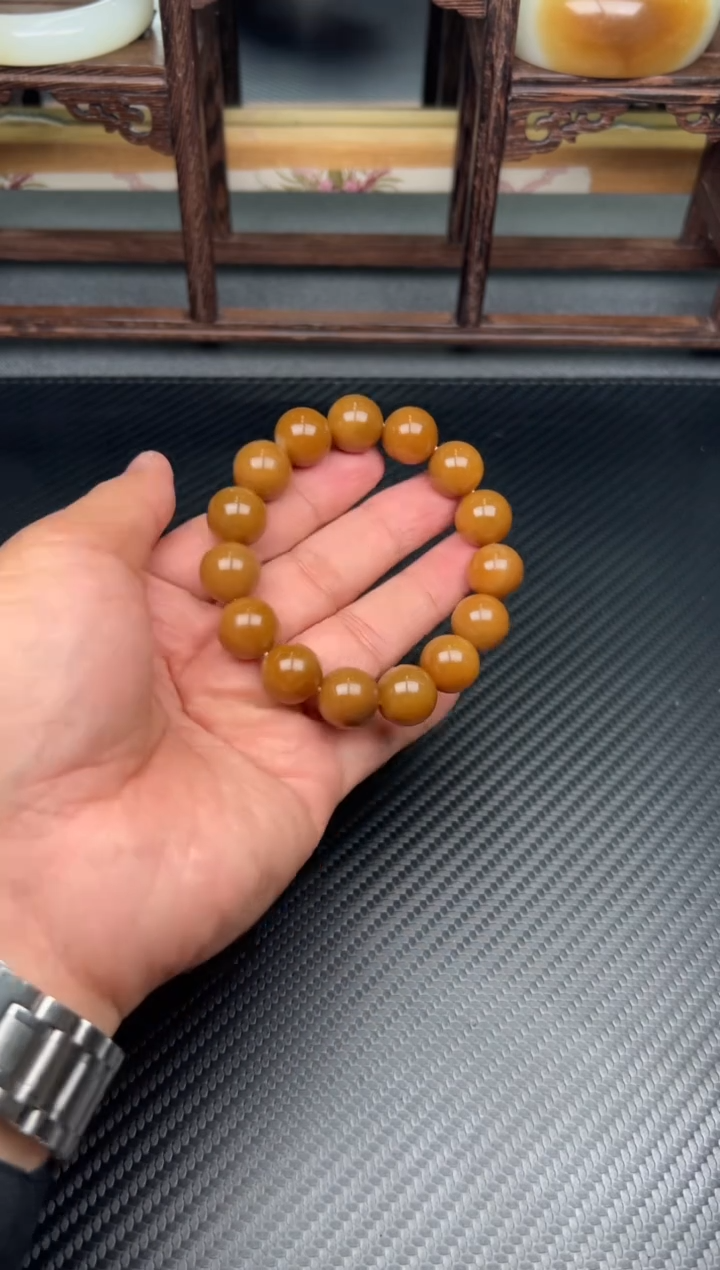 未镶嵌手串和田玉若羌微色差卡14