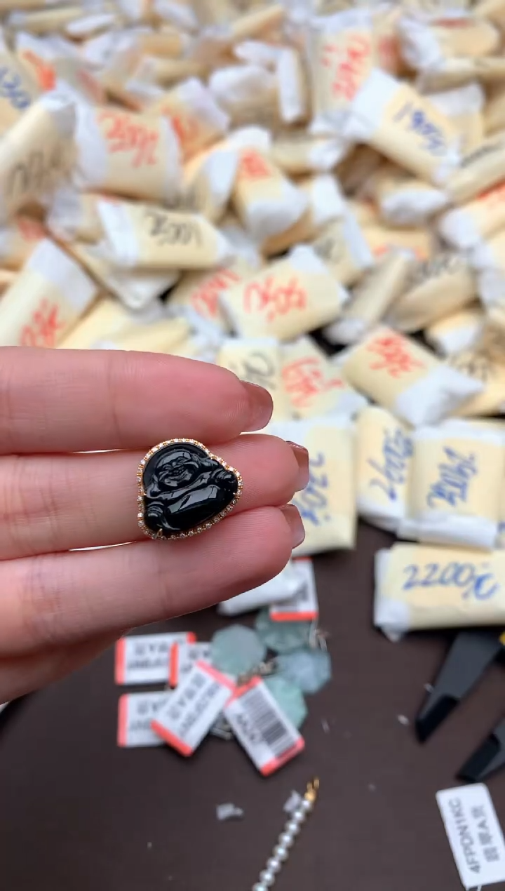 【闪购商品】翡翠挂件18K金镶嵌一