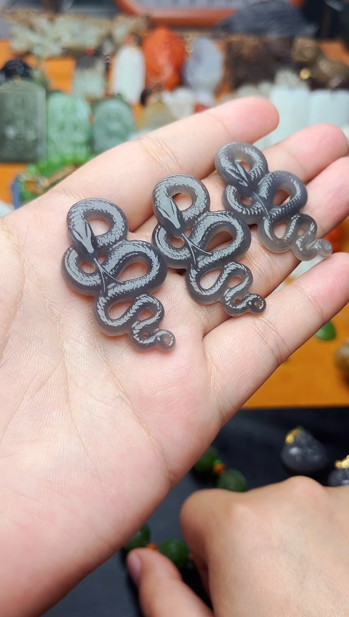 【闪购商品】和田玉颈饰未镶嵌蛇多样性拍一发一01