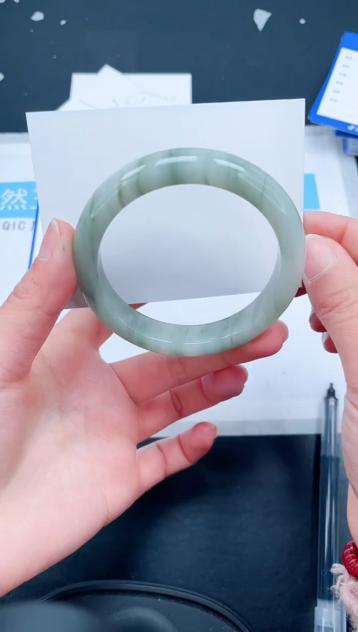 【闪购商品】石英质玉手镯未镶嵌275-58.9