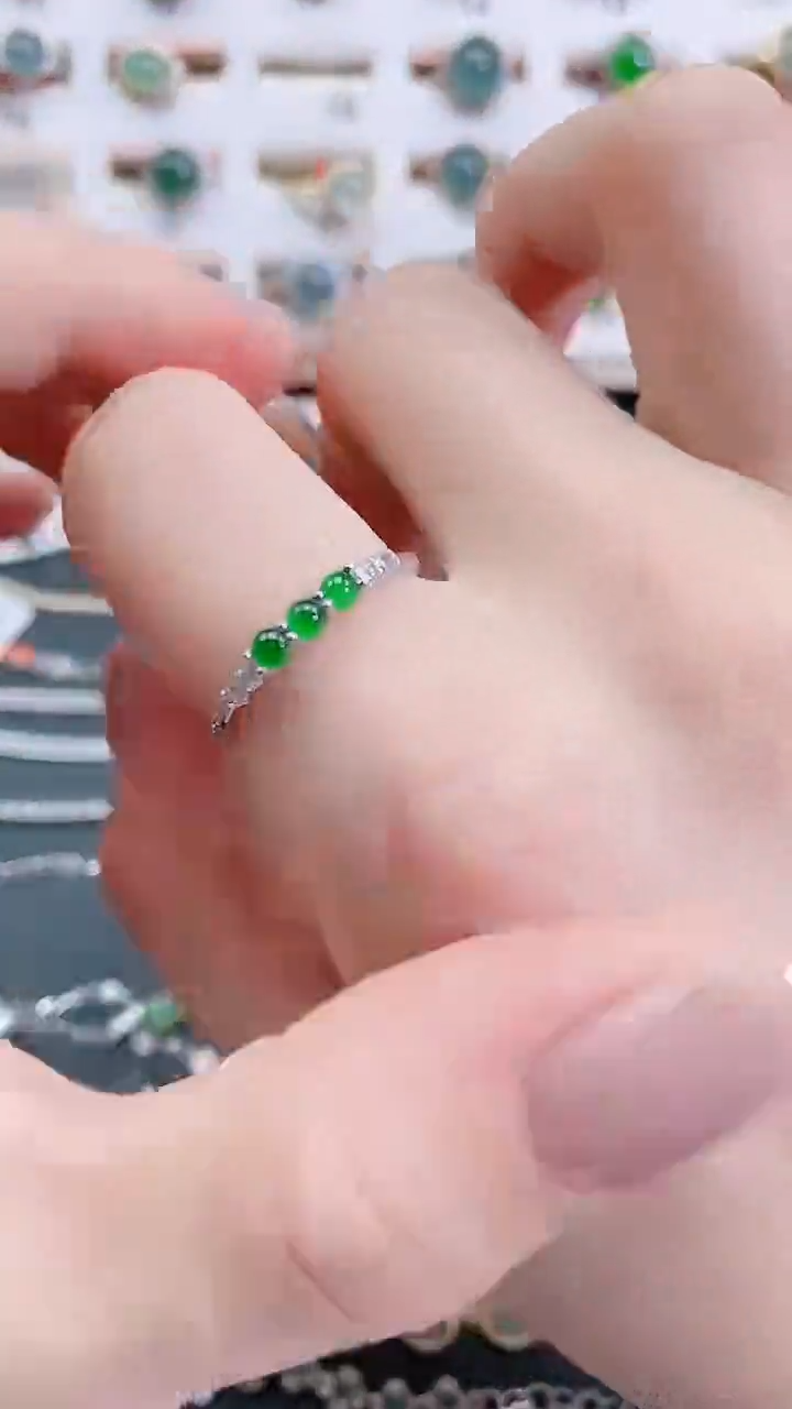 银S925镶嵌戒指翡翠天然翡翠