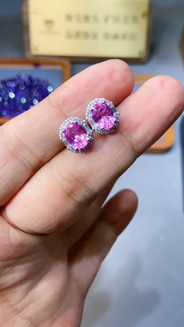 【闪购商品】彩色蓝宝石耳饰银S925镶嵌354