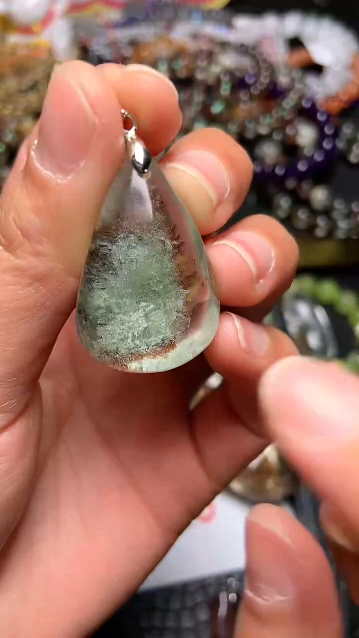 【闪购商品】水晶吊坠(赠链)未镶嵌70