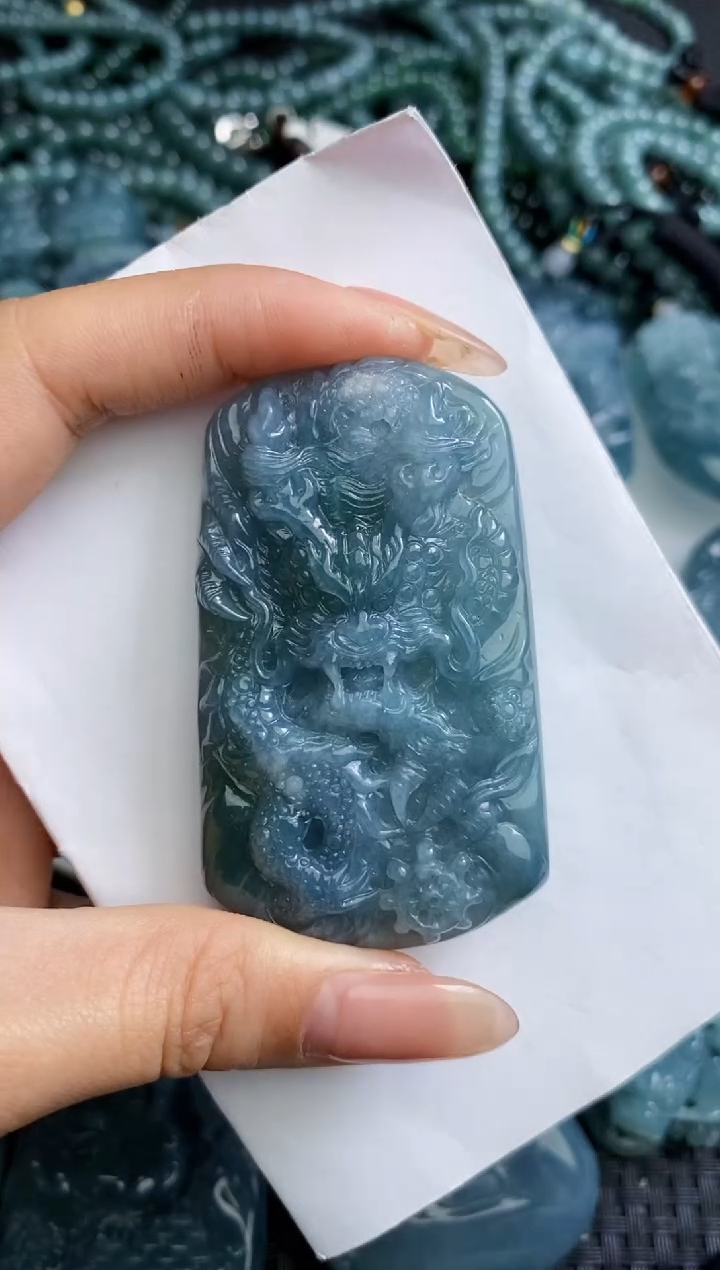 【闪购商品】翡翠颈饰未镶嵌111111111