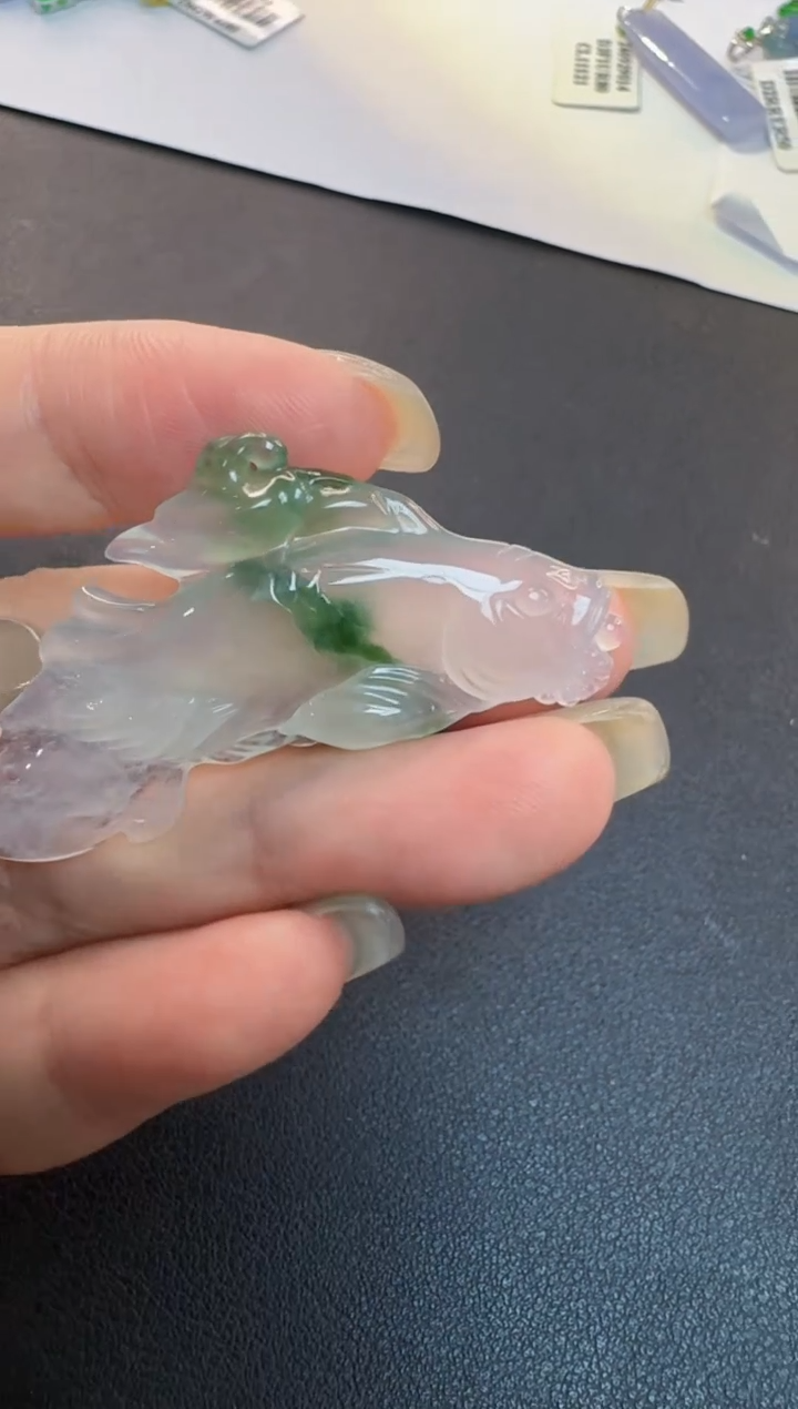 翡翠未镶嵌颈饰缅甸翡翠A货吊坠