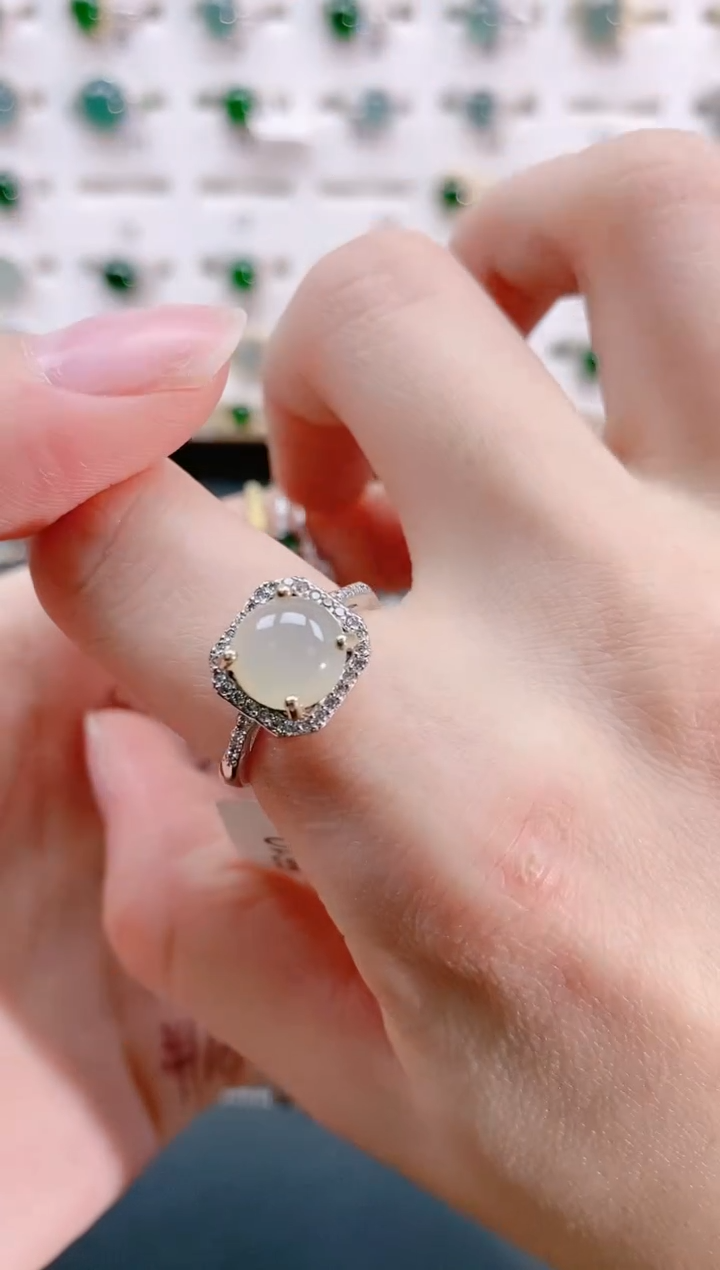 【闪购商品】翡翠戒指银S925镶嵌天然翡翠