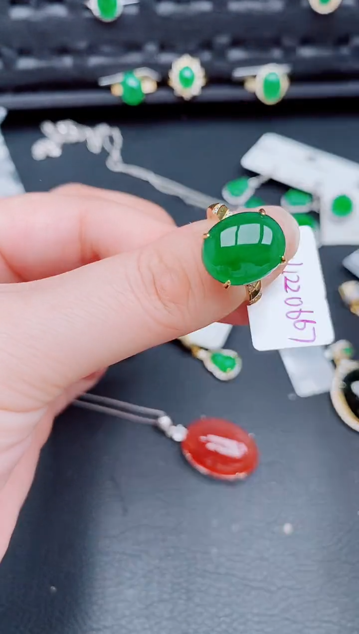 【闪购商品】翡翠戒指银S925镶嵌天然a货翡翠338