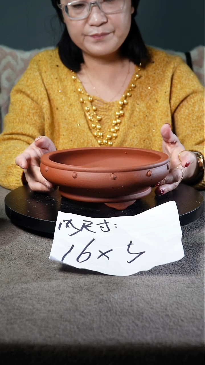 宜兴紫砂花盆小盆