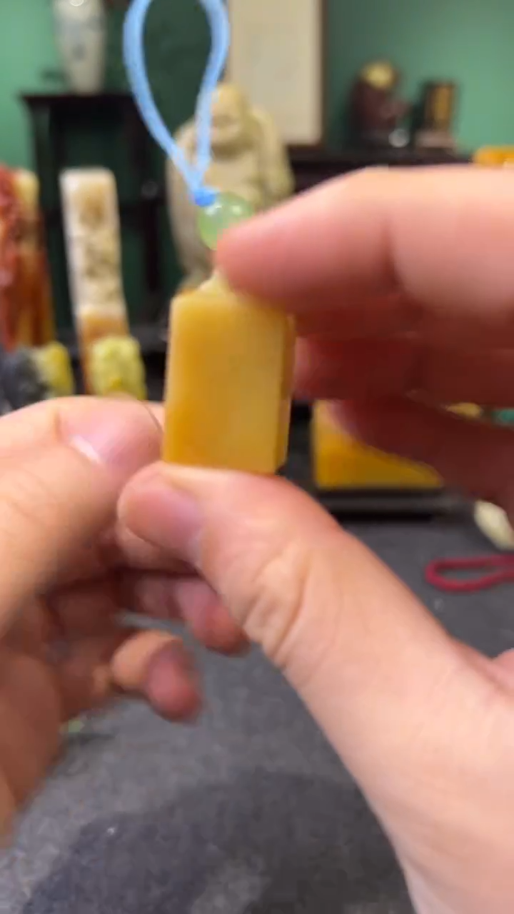 【闪购商品】老挝石老挝北部田黄