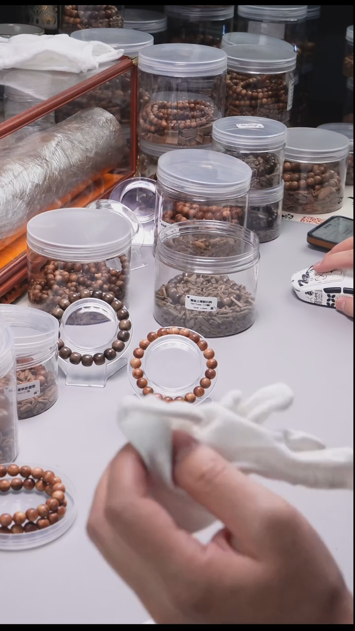 檀香木手串/手链用****9老山檀香精品树头料横纹黑肉9mm*21颗