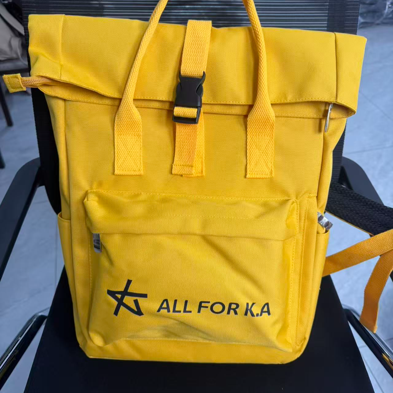 韩版学院风双肩大容量休闲男女同款轻便双肩包