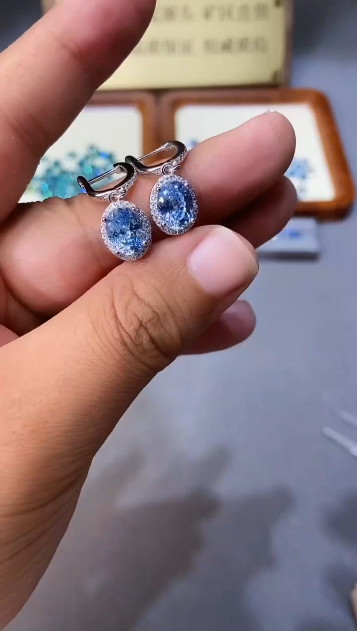 海蓝宝石耳坠银S925镶嵌.......