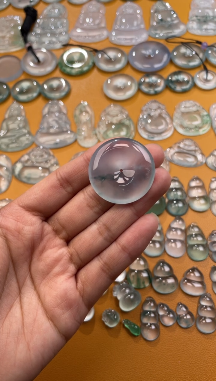 【闪购商品】翡翠吊坠(不含链)未镶嵌扣子31.7 6.1