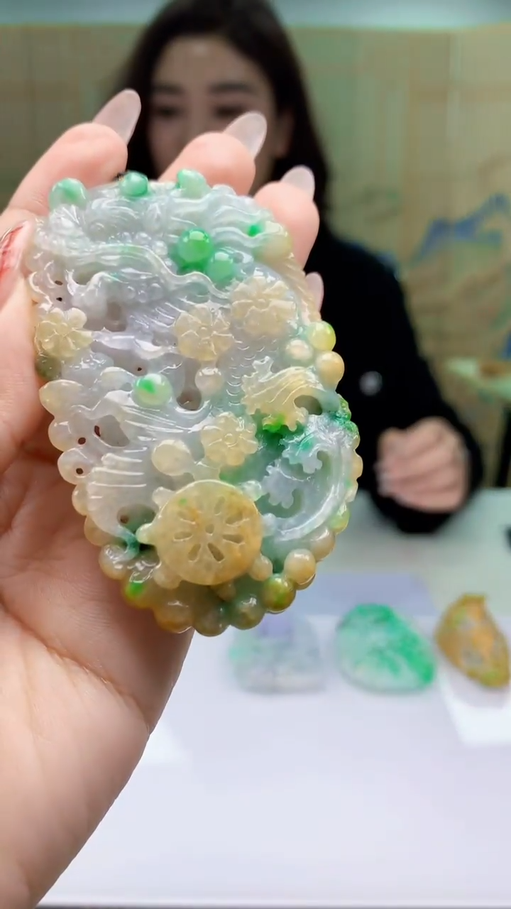 【闪购商品】定制翡翠未镶嵌4829ty-毛货挂件