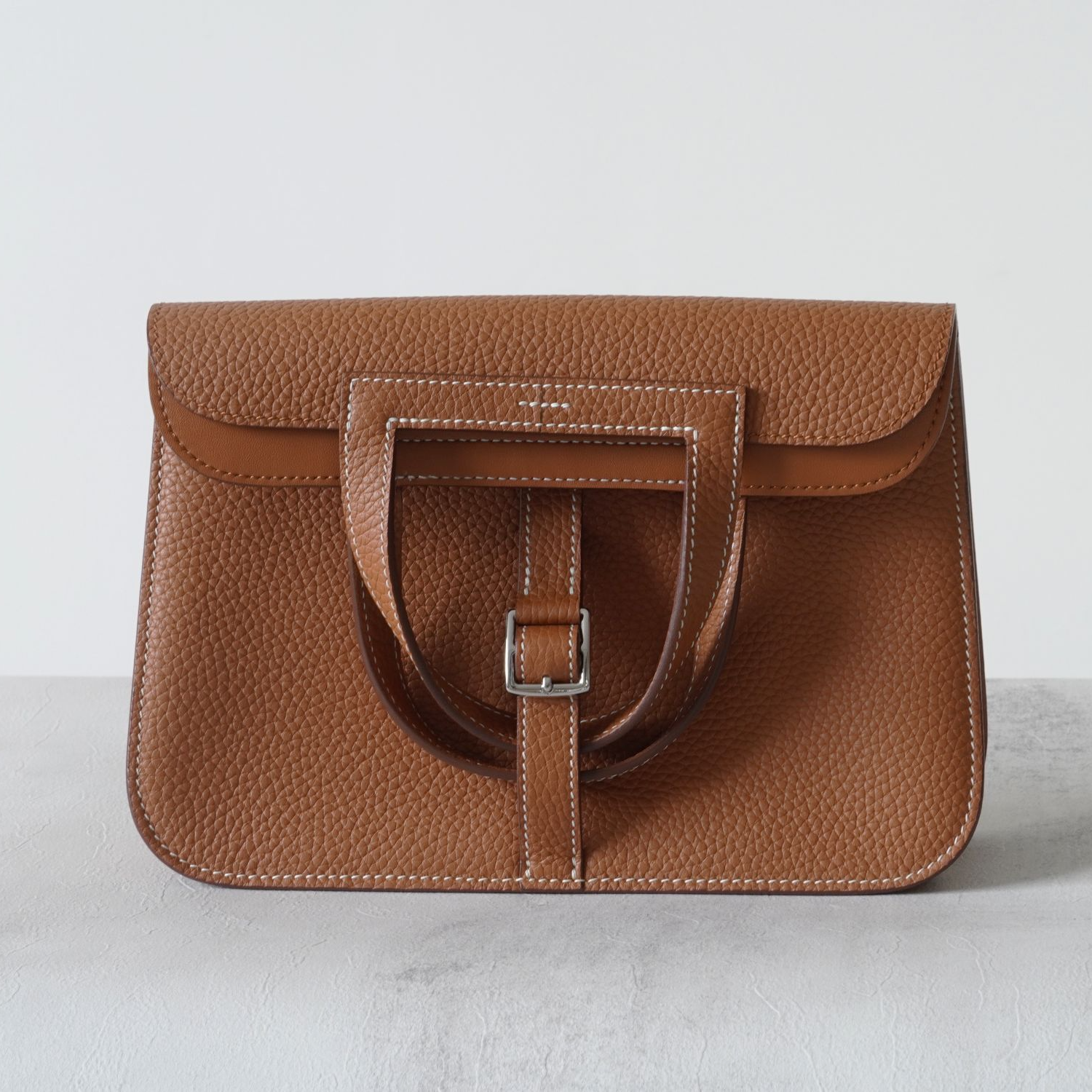 单肩卡位斜挎包通勤腋下包斜跨棕色腋下包肩包翻盖轻奢高端女包