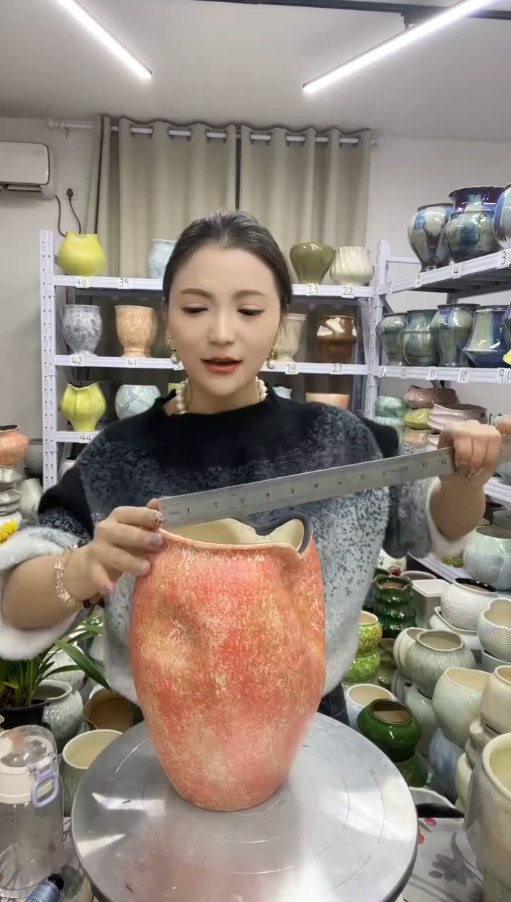 12.9【花盆链接】  高 ：24 口：13