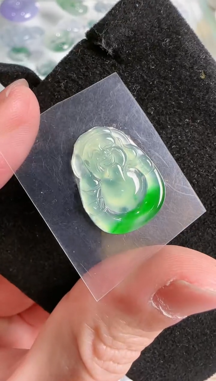 【闪购商品】翡翠吊坠(不含链)未镶嵌··